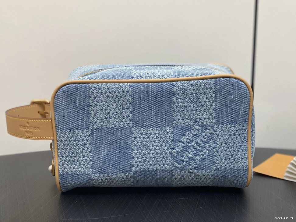 First bag ru DOPP LOUIS LOCKER bag-23*13*12CM VUITTON KIT 0818